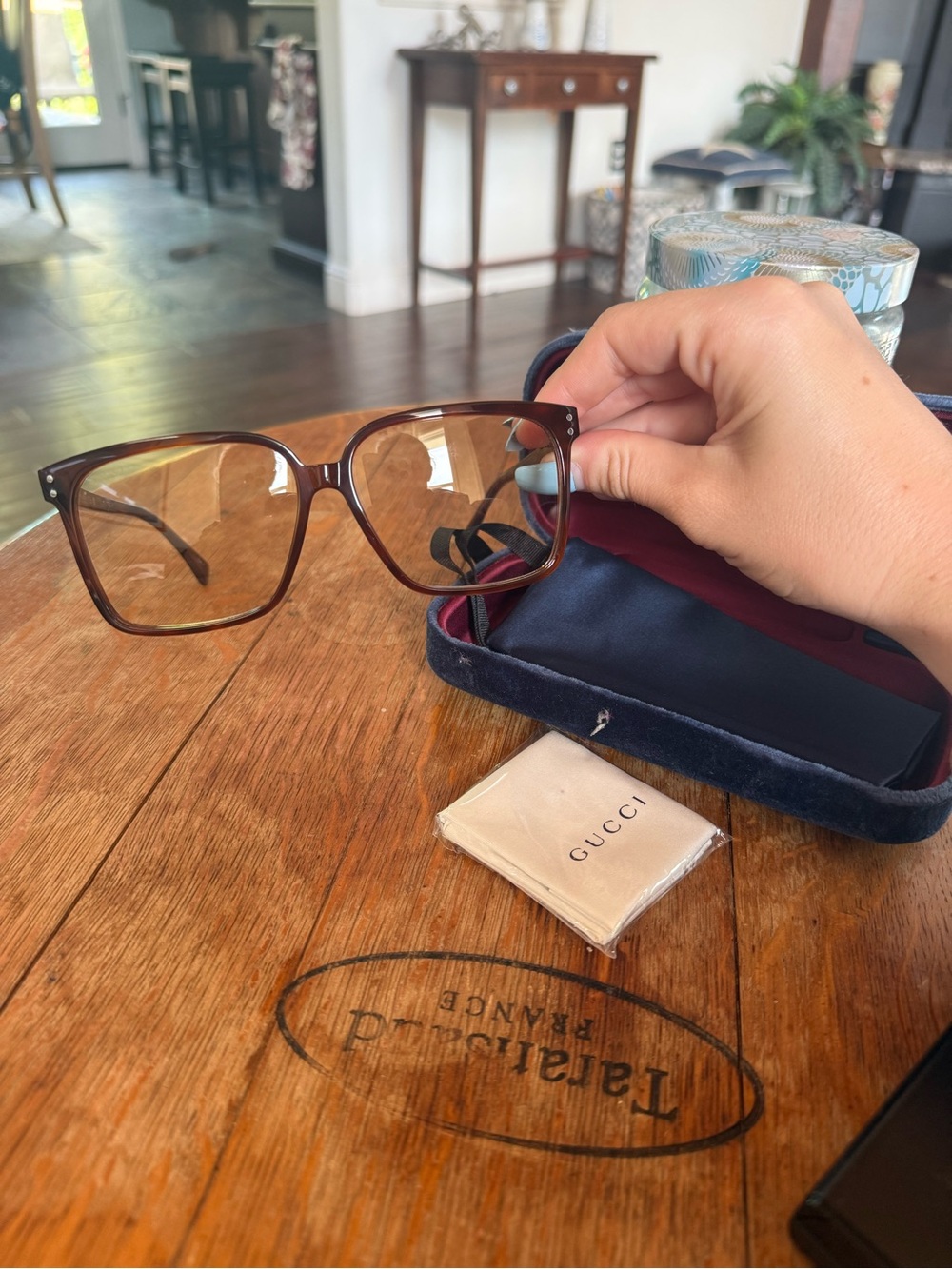 AUTHENTIC GUCCI Oversized Square Tortoiseshell glasses
